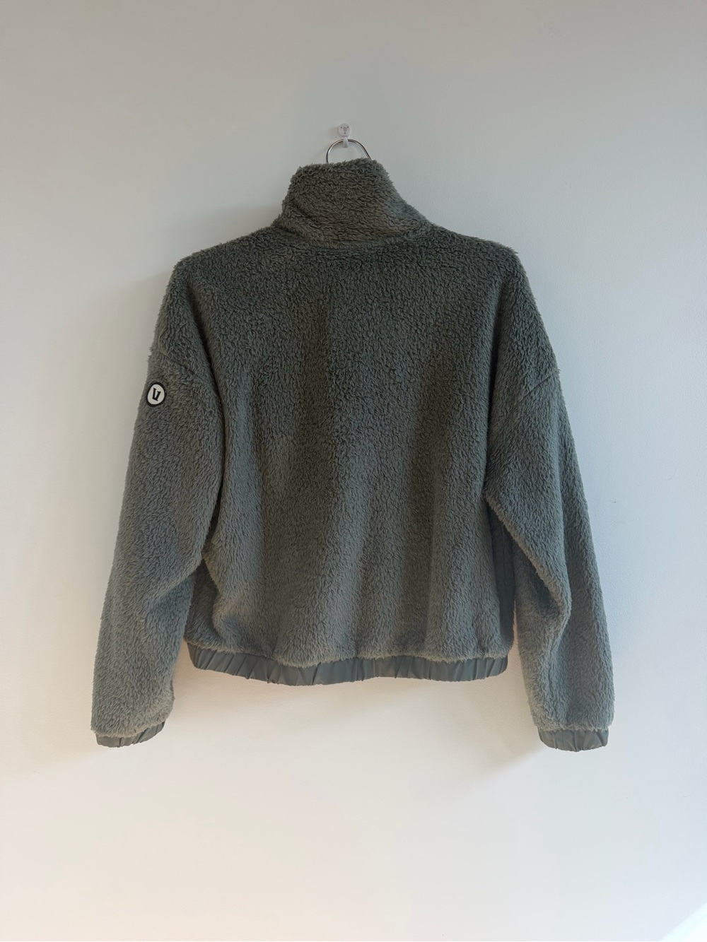 Vuori Olive Green Cozy Sherpa Jacket - Picture 3 of 3